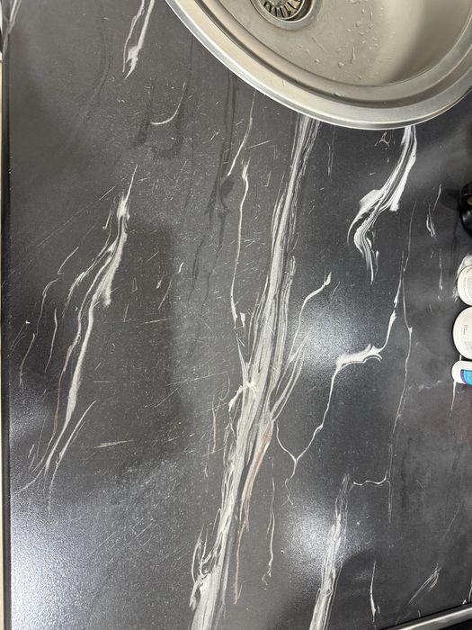 Продается кухнный мебель