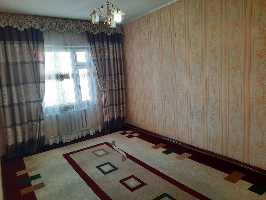 Продаётся 4-х комнатная квартира в Янгихаётском районе