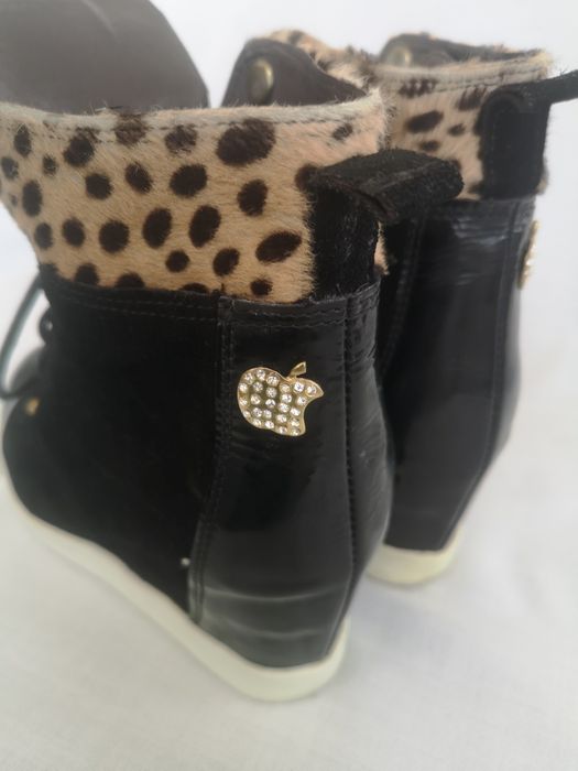 Обувки естествен велур, номер 39