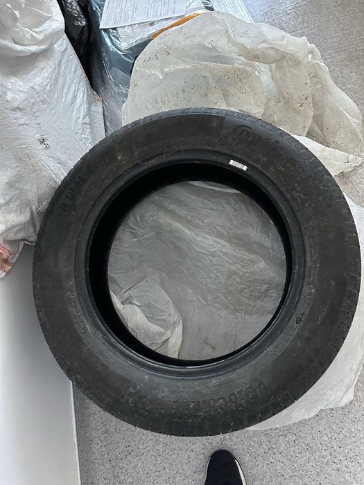 Vand cauciucuri aproape noi continental dacia duster/bigster