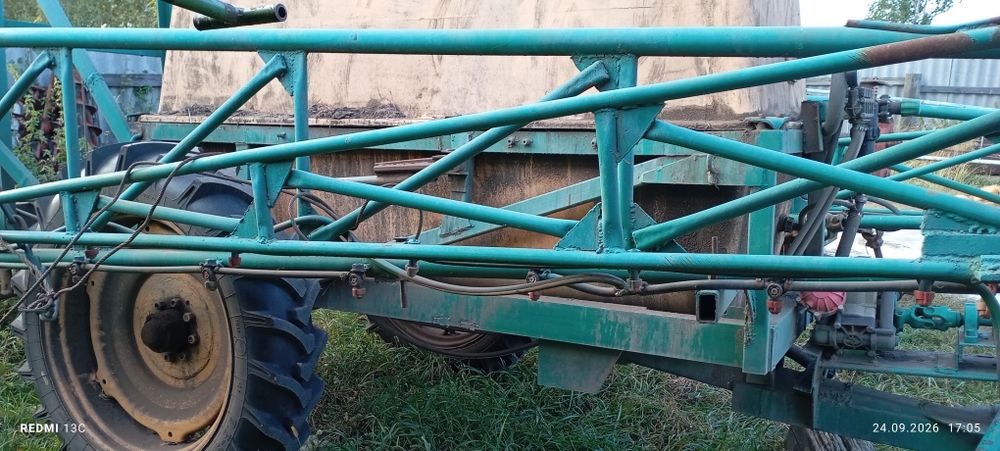 Продам опрыскиватель ОП-2000