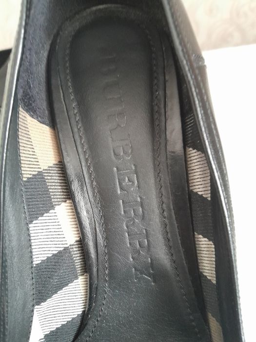Туфли женские Burberry продам