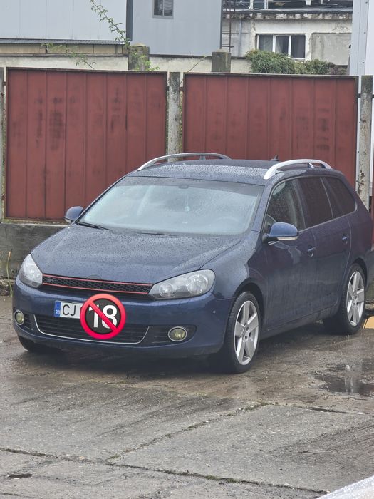 Grila centrala bara fata VW Golf VI