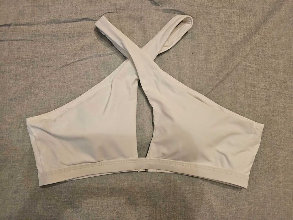 Дамски НОВ плажен топ/ бански