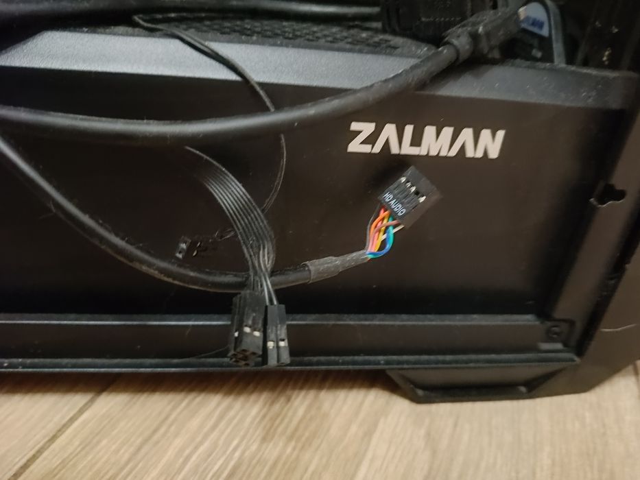 Корпус Zalman Z10, Mid Tower, Black