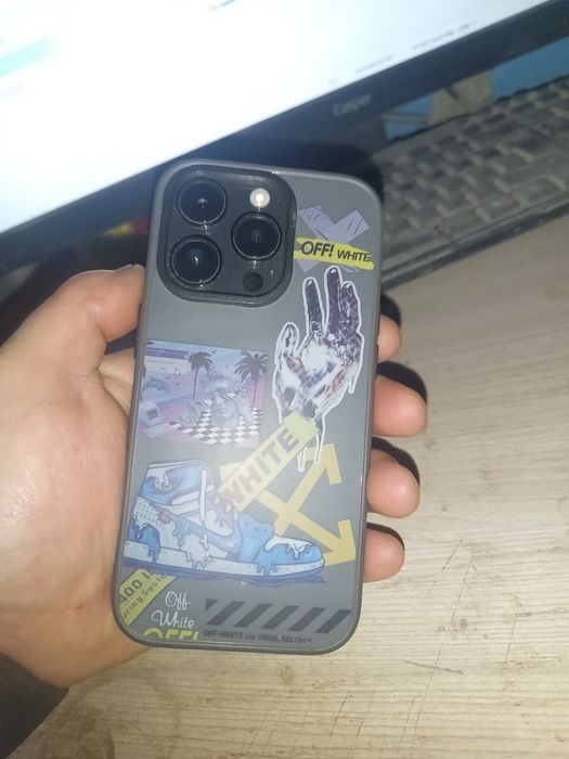Продам Iphone 14 pro
