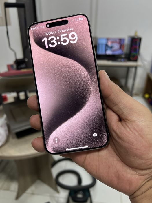 Продам iPhone 15 Pro Max 256 ГБ