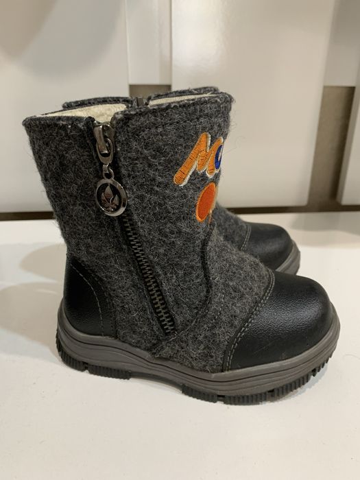 Продам сапоги детские