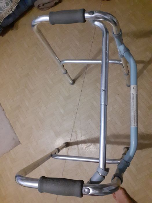 Ходунки для взрослых