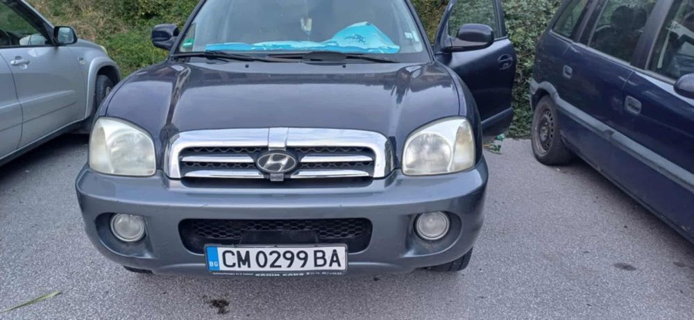 Хюндай Санта фе.