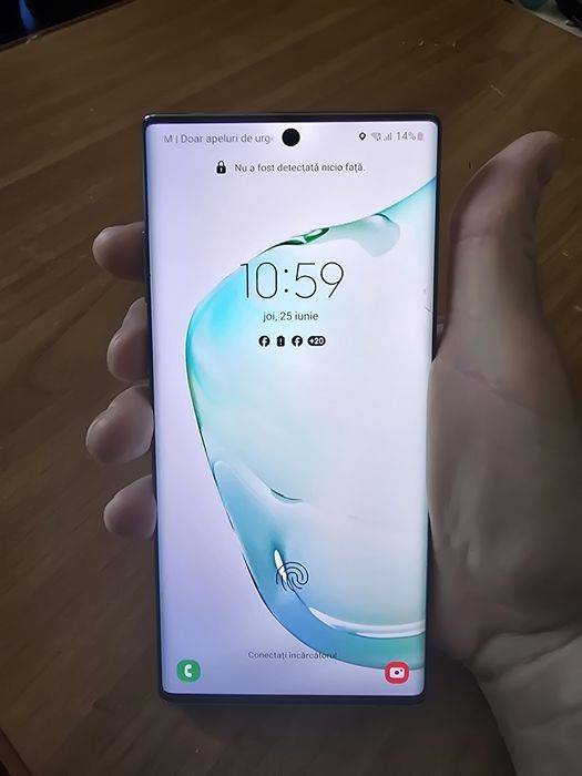 Vând Samsung Note 10 plus