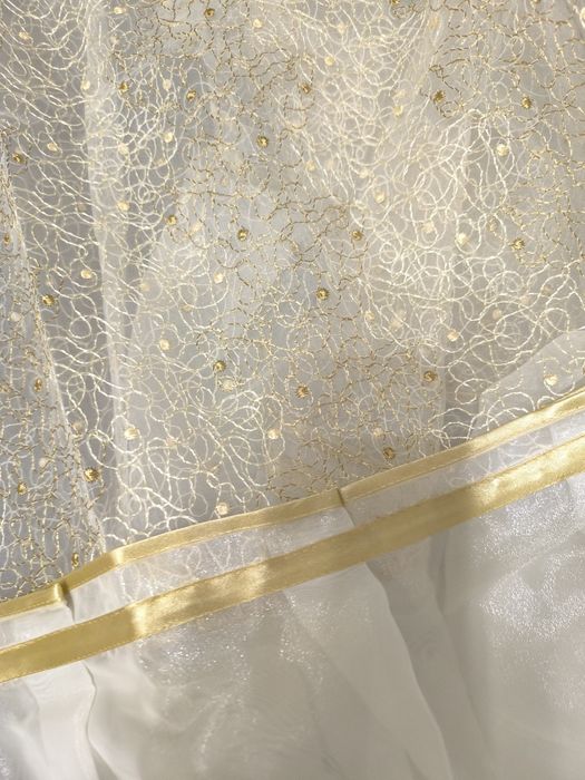 Продам тюль, размер 2.5 на 1.8