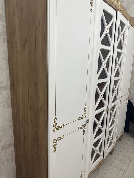 Хорошый шкаф в продаже