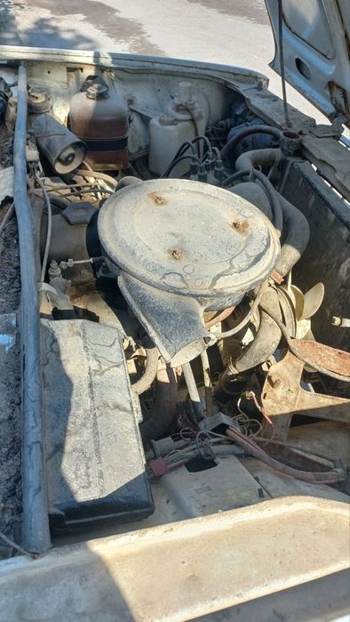 Vaz 2107 sotiladi srochna