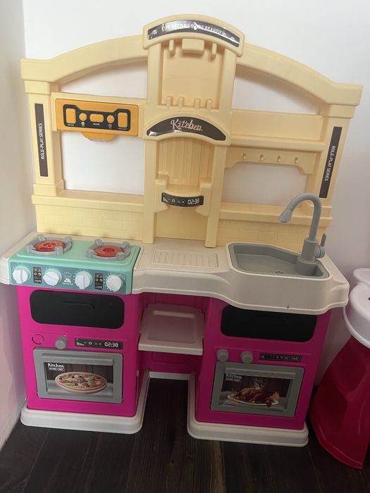 Детска пластмасова кухня