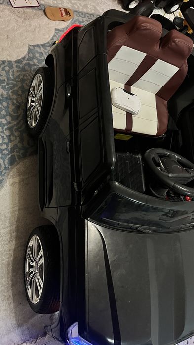 машина с пульт управлением