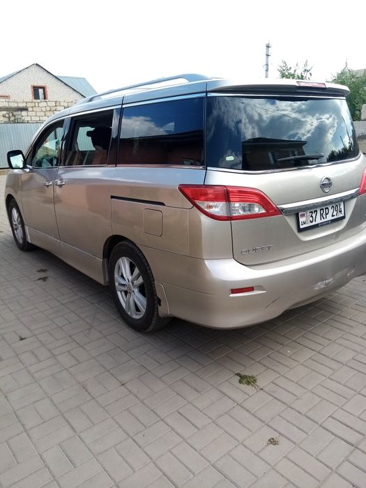 Ниссан квест. Минивен
