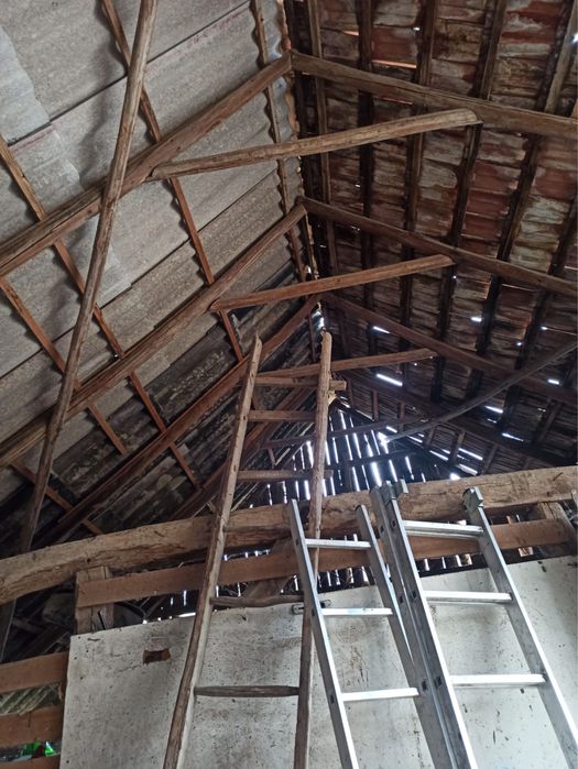 Vand sura, construita aproximativ in anul 1960