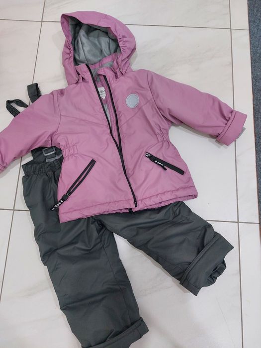 Продам комбинезон весна- осень