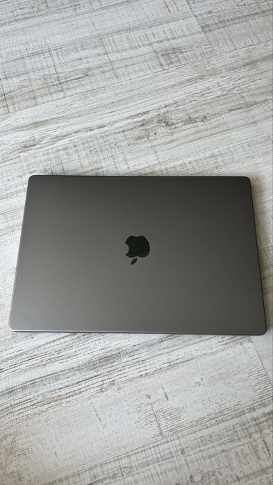MacBook M1 Pro 16’ 16Gb 512Gb 90%