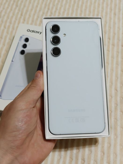 Samsung A55 256 gb Ram 8 5G EAC