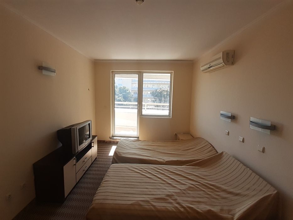 СОБСТВЕНИК Частно лице Продава 3-стаен Апарт. Никея Парк над Ривиерата