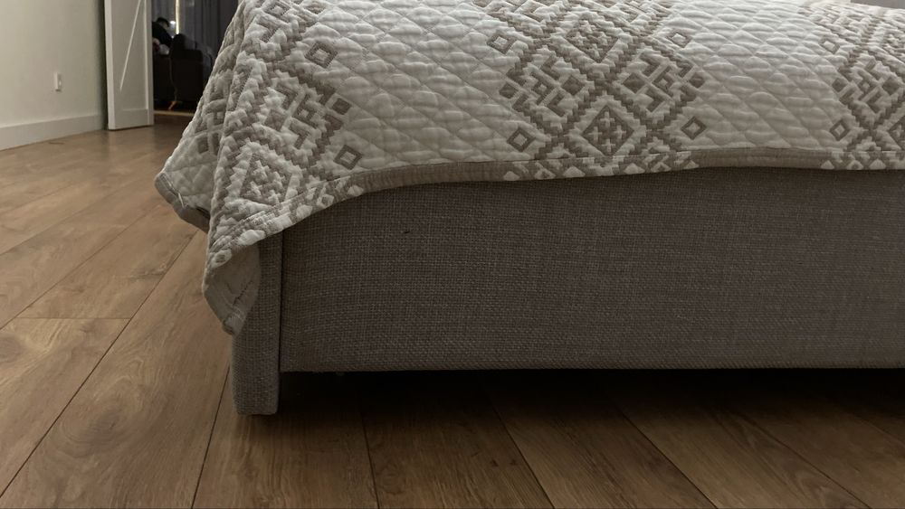 Продам кровать в отличном состоянии