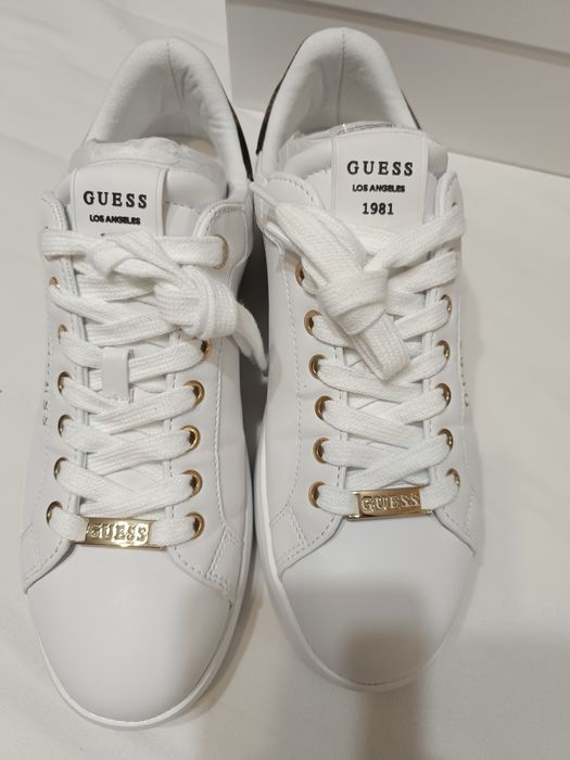 Guess кожени сникърси