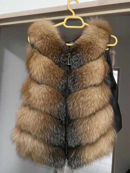 Blană de vulpe naturală care se face și vestă