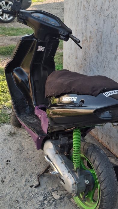 Scuter aprilia sr 50