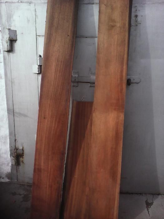 красное дерево "Махагони" доски