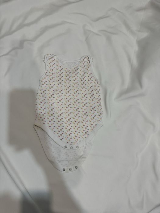 Боди от Mothercare LC Waikiki и Bebetto