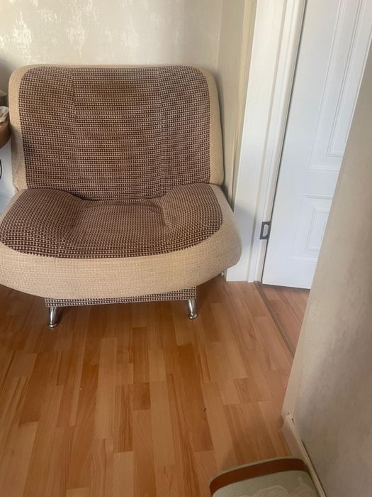 Мягкая мебель диван + кресло