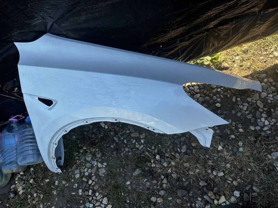 Aripă dreapta față tesla Y.cod:1493472000.