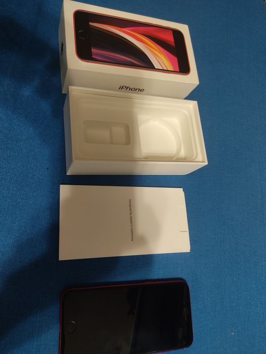 IPHONE SE 2 generation. 64gb.