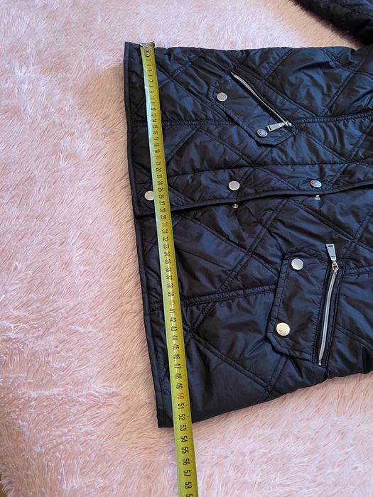 Куртка на весну б/у