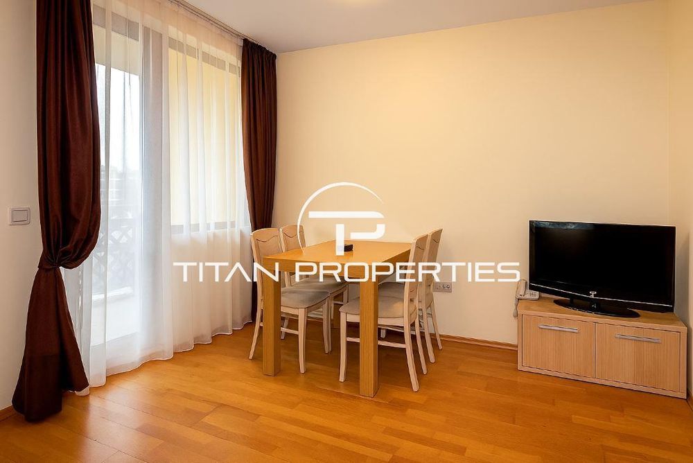 Дава се под наем Двустаен апартамент в к.к. Св.Св. Константин и Елена - 50 кв.м за 500 € - Снимка #2