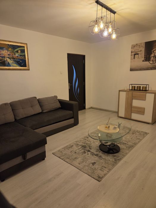 Apartament de inchiriat