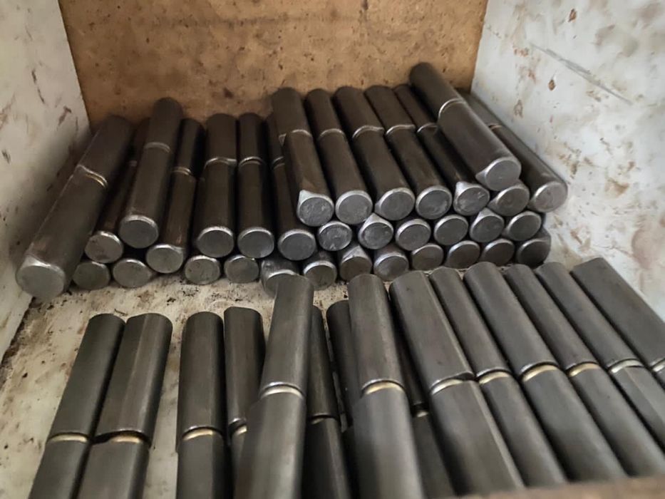 шарнир для ворота и калитки