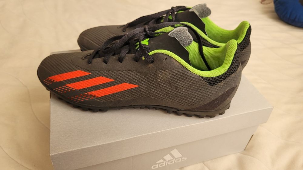 Спортни обувки Adidas