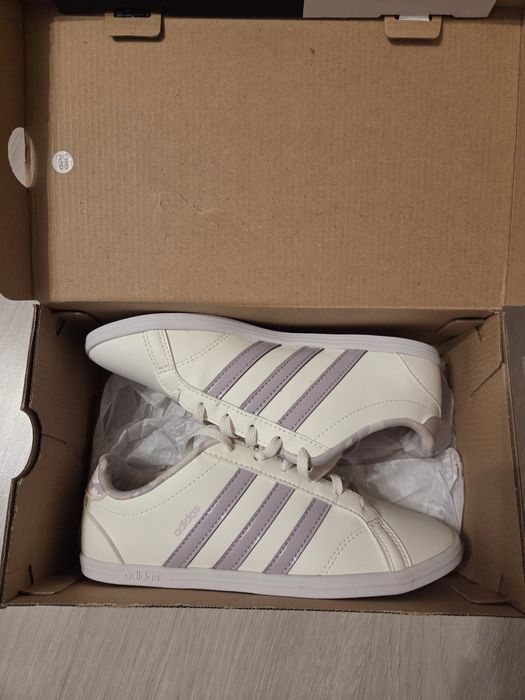Adidas coneo    QT
