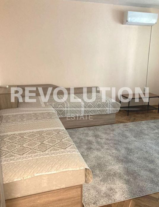 Дава се под наем Двустаен апартамент в Варна, Конфуто - 68 кв.м за 438.6 € - Снимка #2