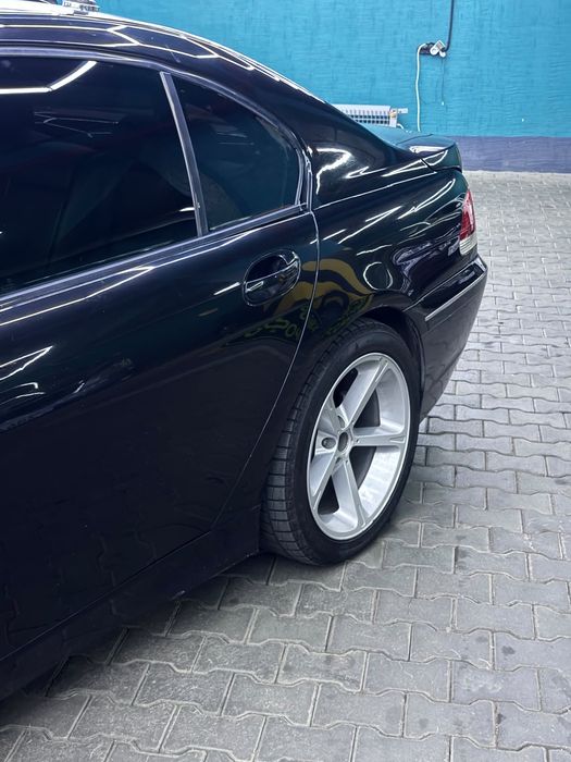 Машина в рассрочку BMW 7 E65