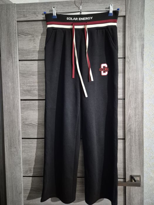 Продаются платья,юбка,штаны