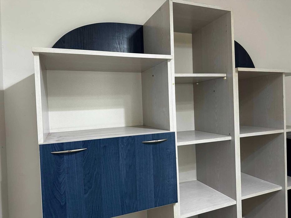 Офис обзавеждане