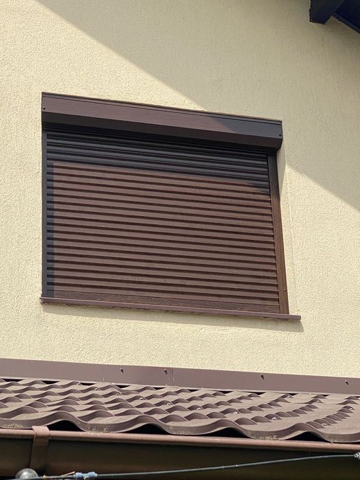 Usi garaj tip rulou/Rulouri geamuri