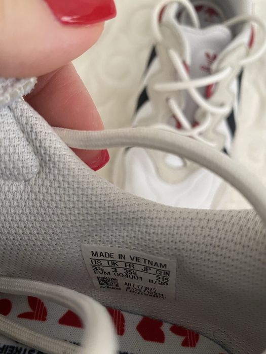 Adidas обувки 35,5  номер