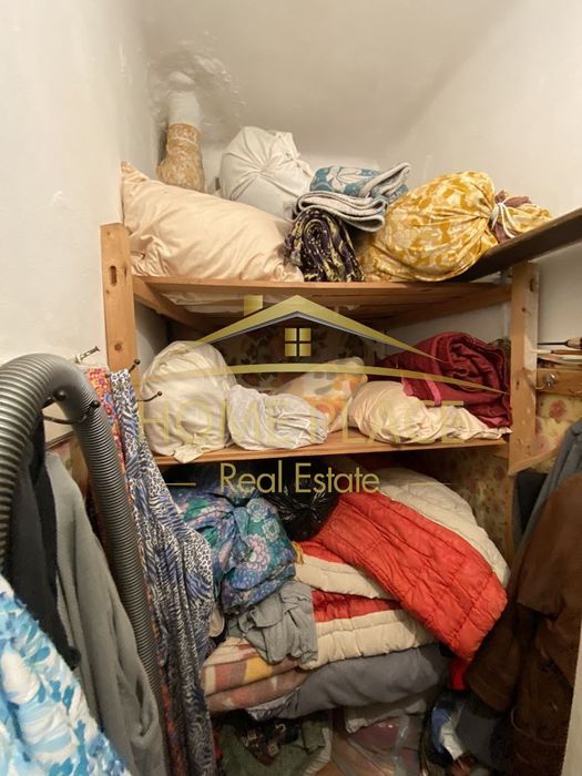 Продава се Етаж от къща в Варна, Център - 100 кв.м за 2400 €/кв.м - Снимка #3