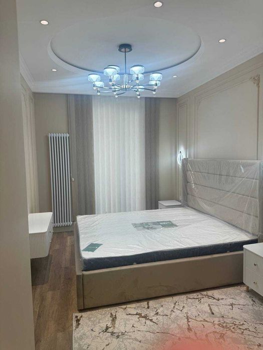 сдается в центре в новостройке новая впервые