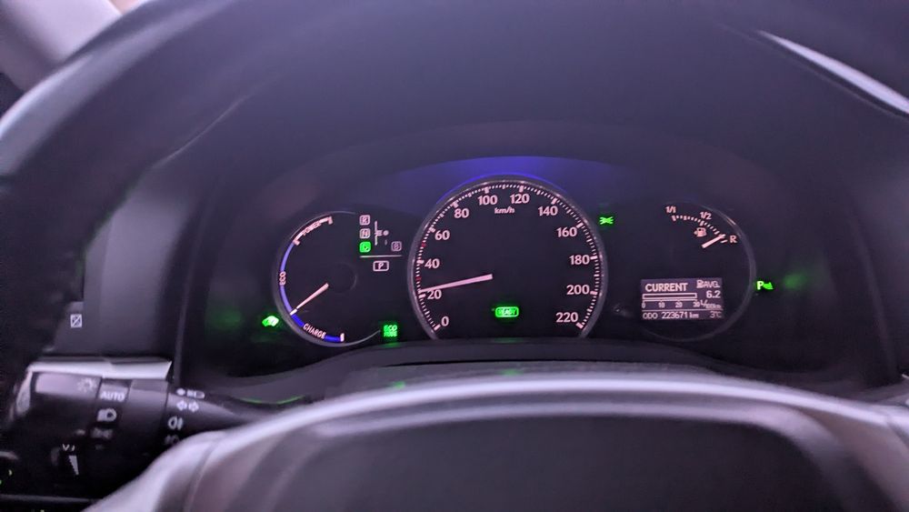 Lexus CT 200h Toyota Auris Prius Corolla hibrid hybrid